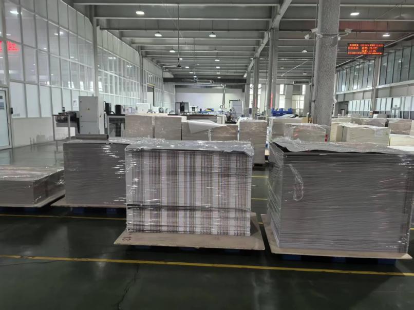 Wzmocnienie naszych standardów kontroli jakości w zakresie globalnych opakowań papierowych