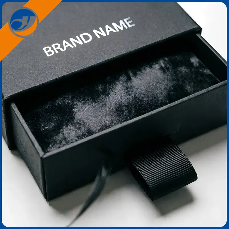 Luksusowe pudełko na krawaty